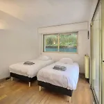 Rocher Saint Georges Spacieux 3p Jardin Piscine 公寓 *