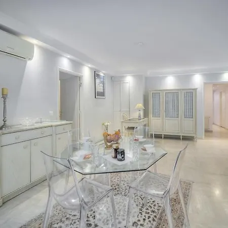 Apartment Rocher Saint Georges Spacieux 3p Jardin Piscine *
